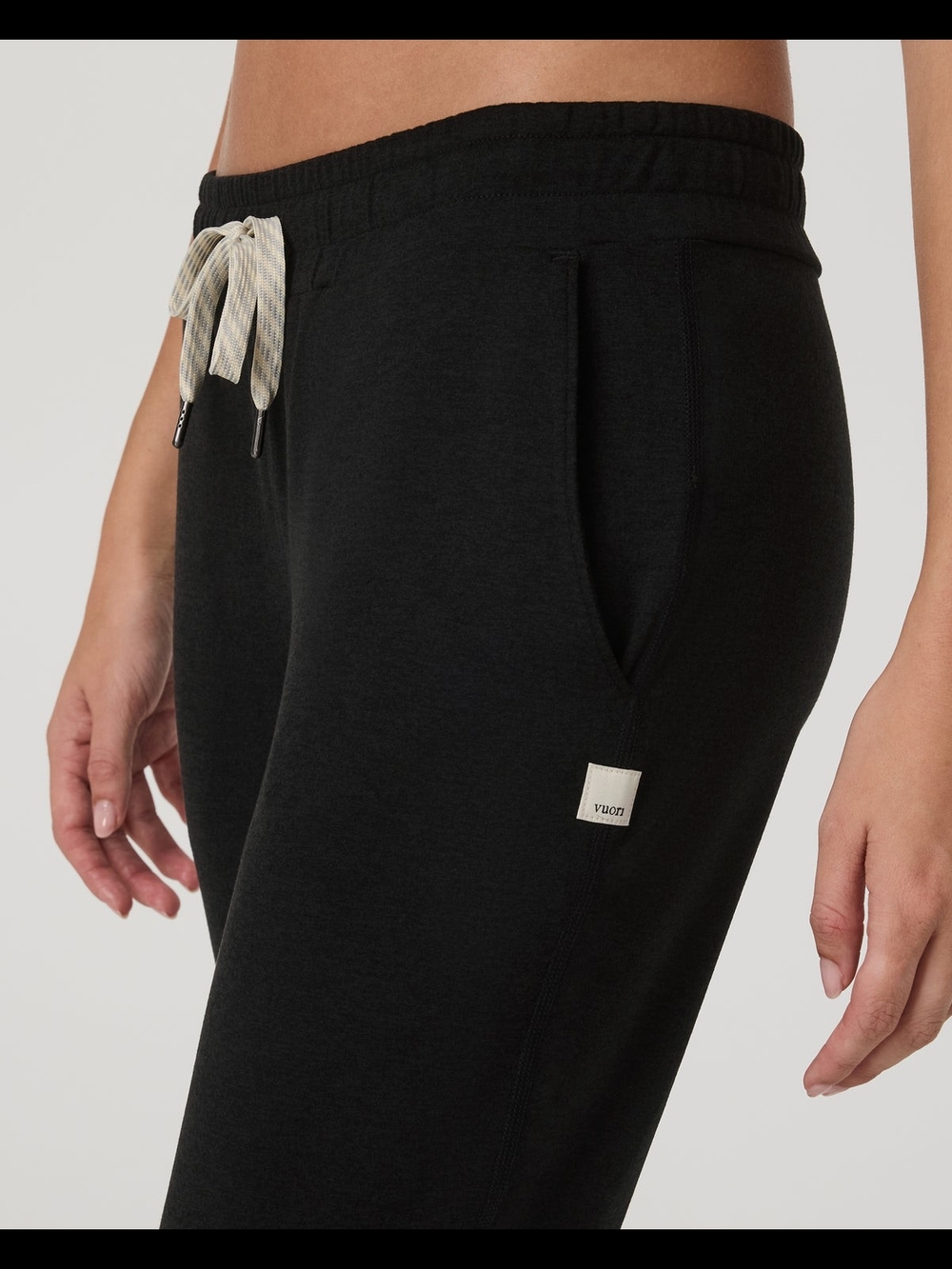 Vuori Performance Jogger - Heather Black - Picture 5 of 13